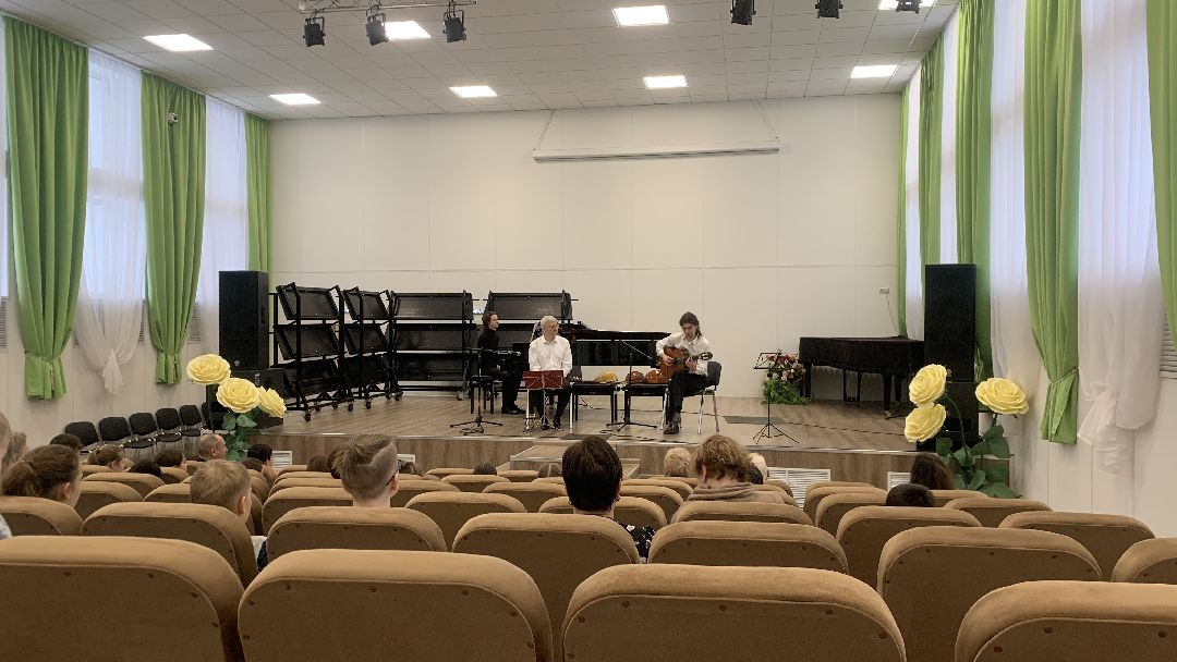 Ступино, общество