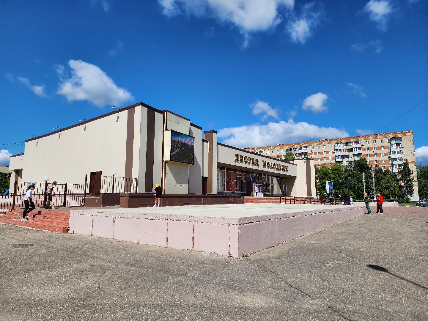 Подольск, трудовые бригады, школьники, учреждения культуры