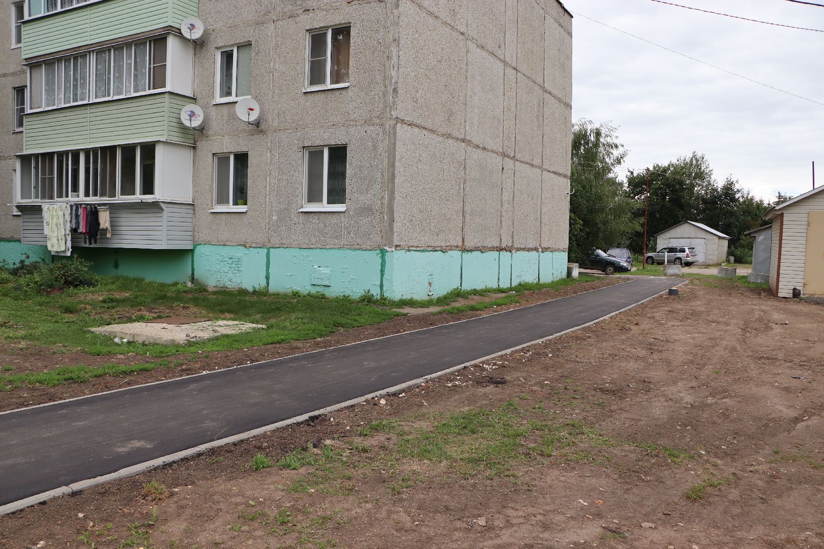 Серебряные Пруды, Шеметово, народная тропа