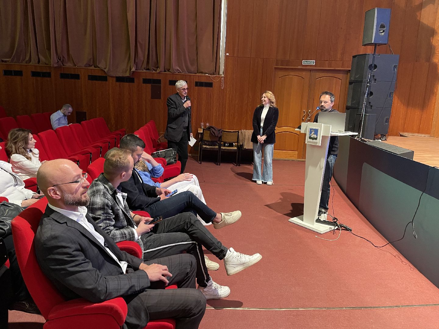 Космический корабль, обитаемый остров, Одинцово, конкурса Минстроя, проект реконструкции центральной площади,