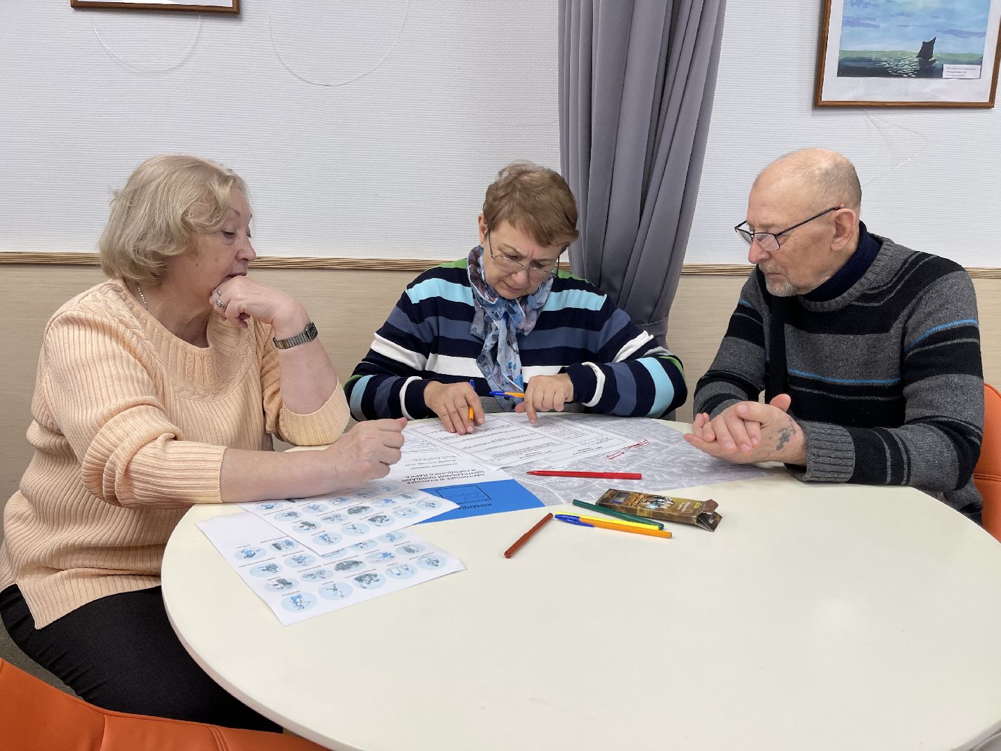 Космический корабль, обитаемый остров, Одинцово, конкурса Минстроя, проект реконструкции центральной площади,