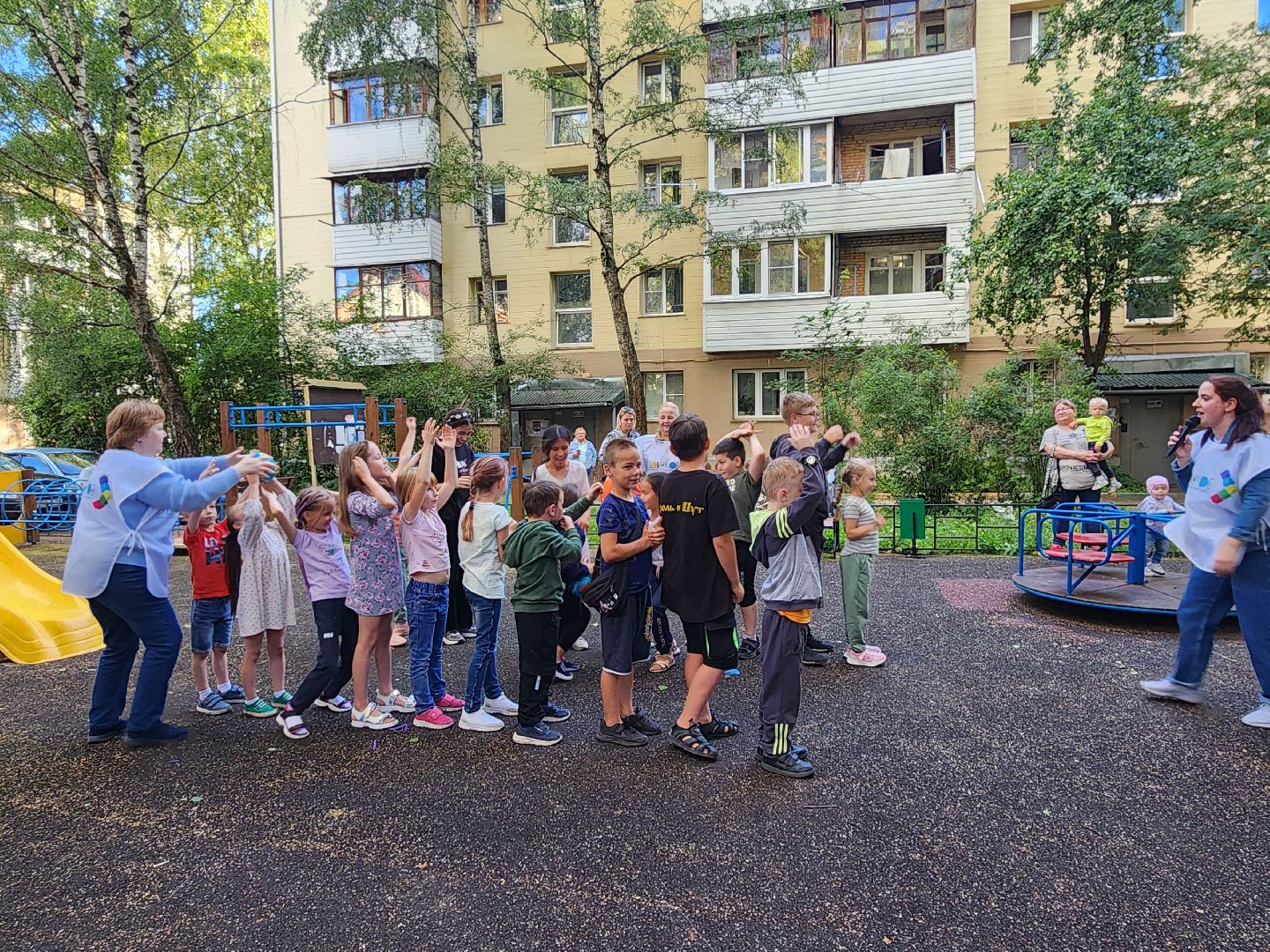 Звенигород, благоустройство, праздник двора