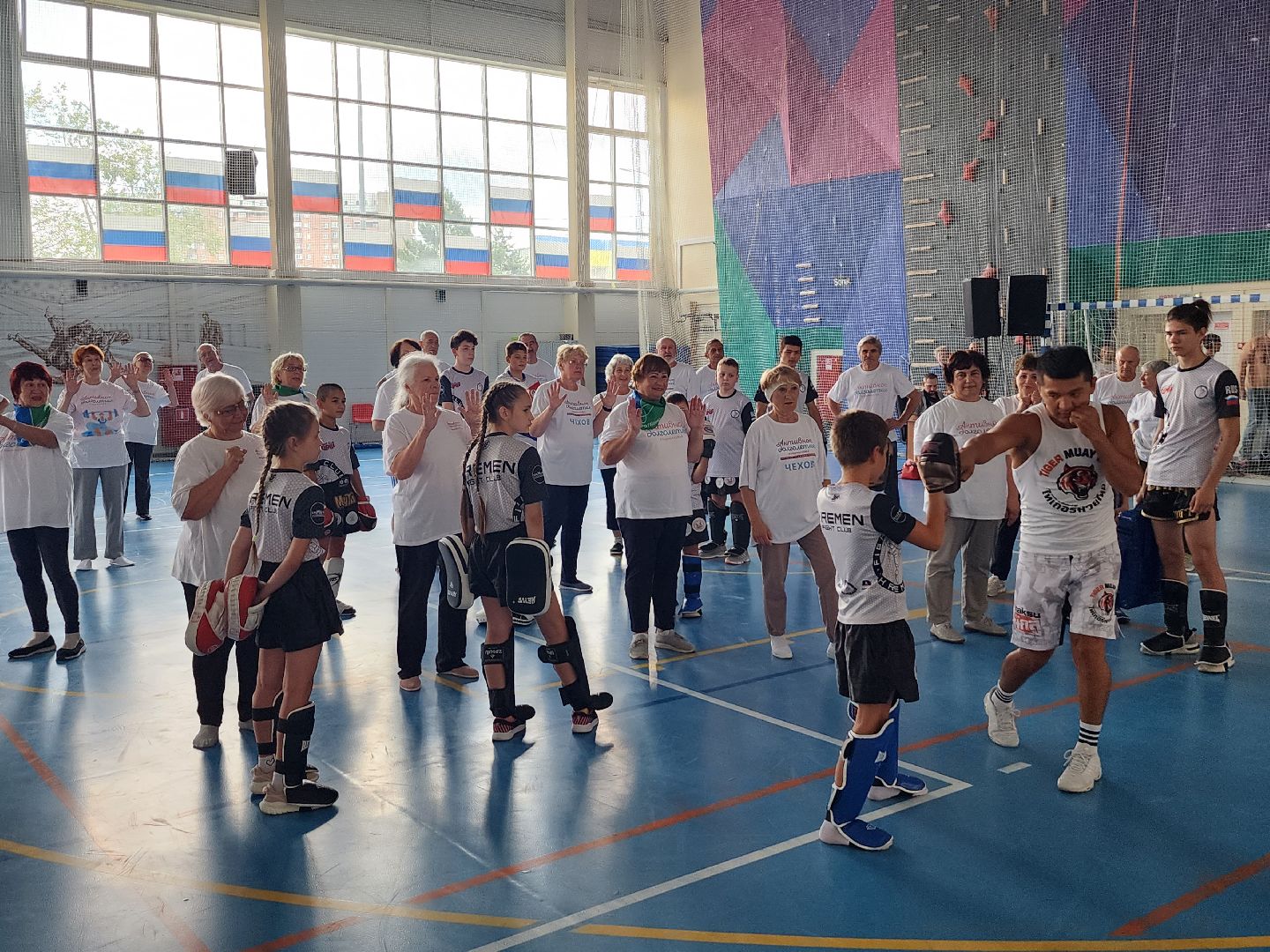 активное долголетие, тайский бокс, серпухов, русский медведь, мастер-класс,