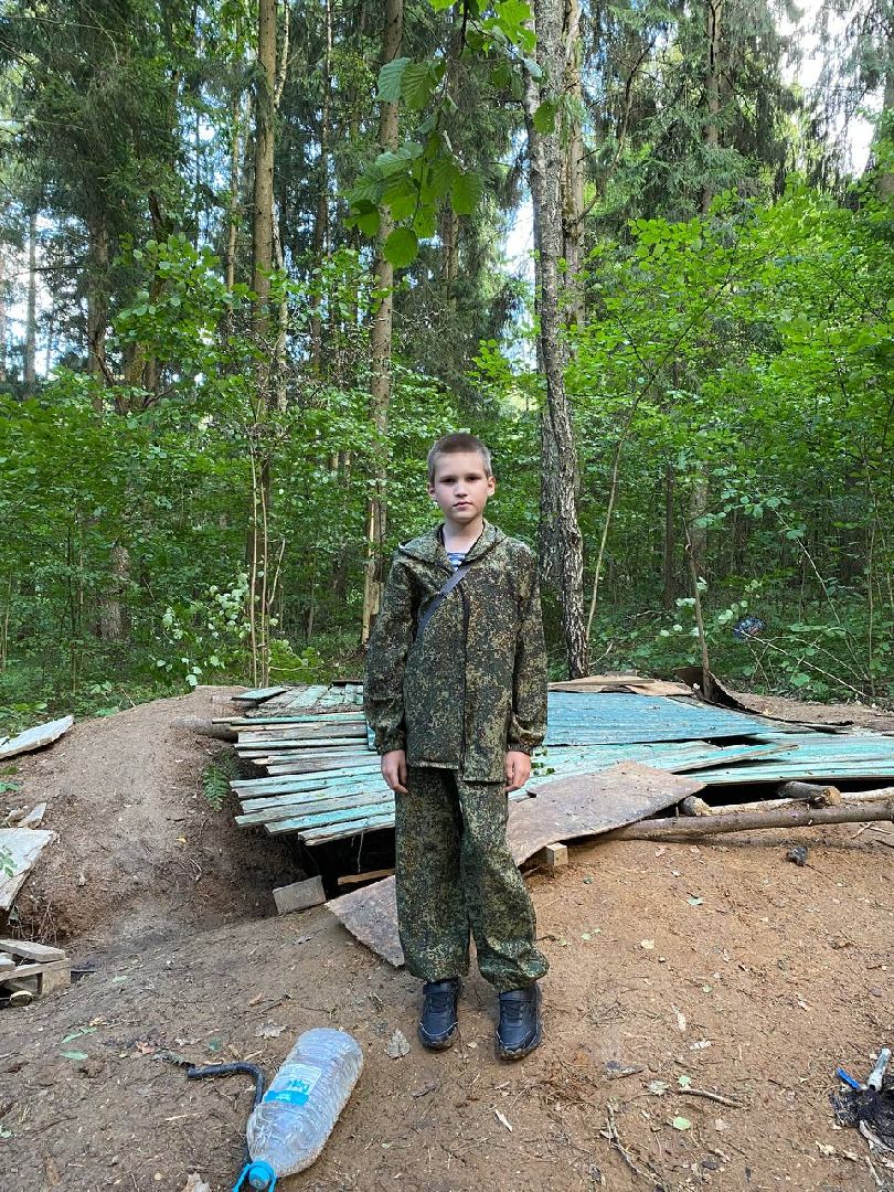 Чехов, мальчик, землянка, военный, защитник, родина