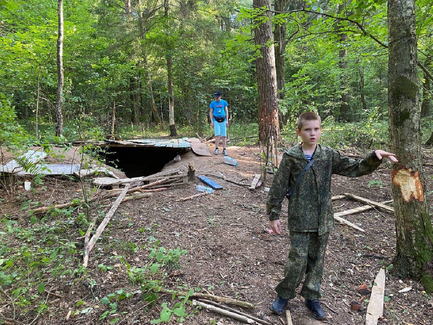 Чехов, мальчик, землянка, военный, защитник, родина