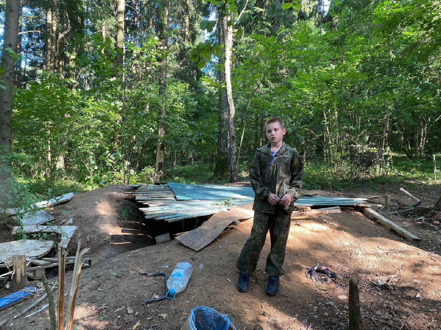 Чехов, мальчик, землянка, военный, защитник, родина