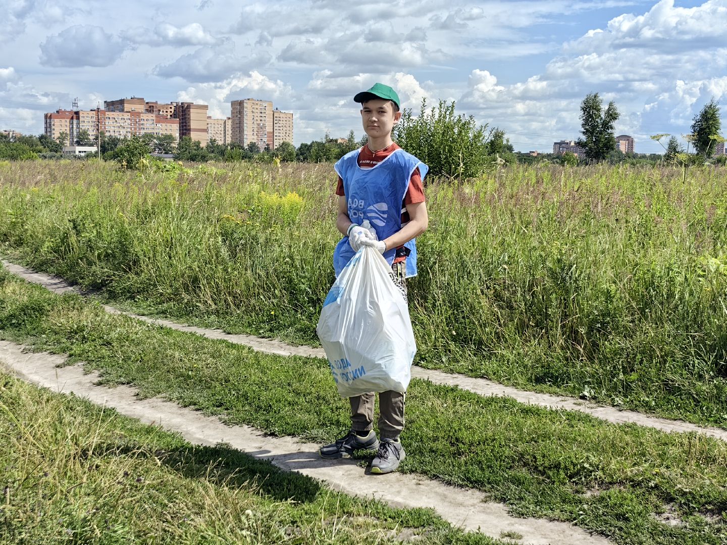Мусор, берег, водоём, акция, волонтёры