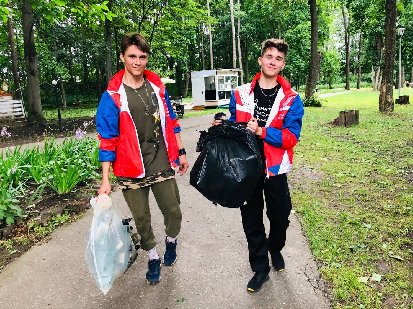 Руза, волонтеры подмосковья, экология, субботник, уборка мусора