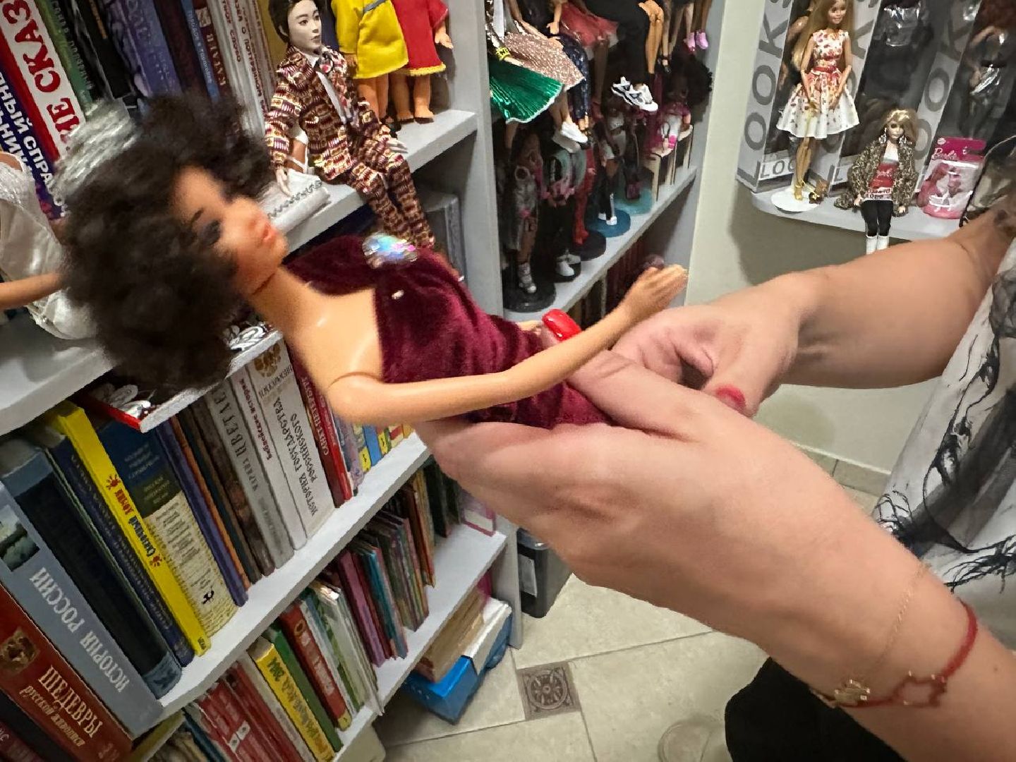 Барби, коллекционер Барби, коллекция кукол в Подмосковье, Наро-Фоминск, кукла, куклы, советские куклы, игрушка, На-На, Лёвкин, фильм