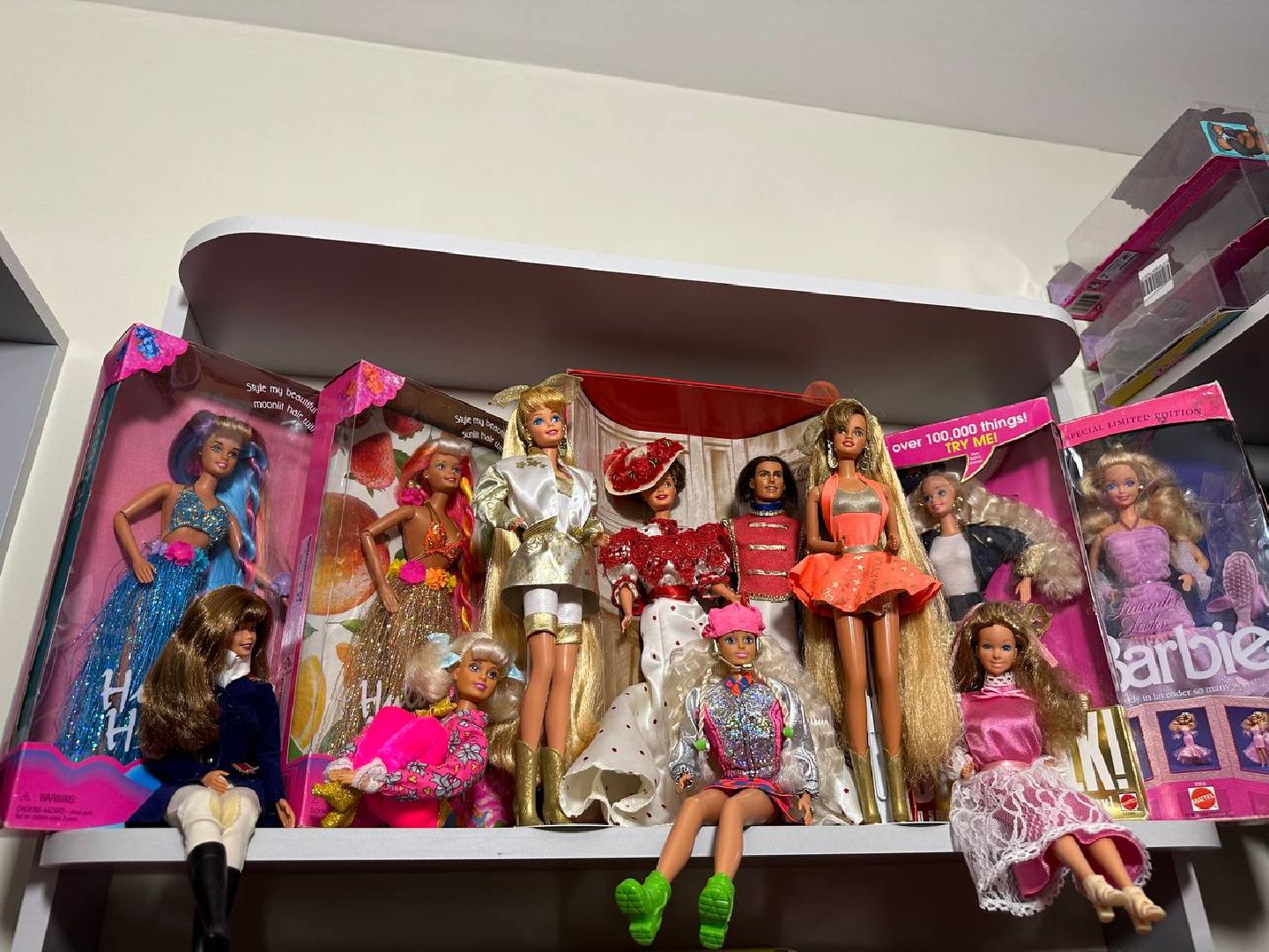 Барби, коллекционер Барби, коллекция кукол в Подмосковье, Наро-Фоминск, кукла, куклы, советские куклы, игрушка, На-На, Лёвкин, фильм
