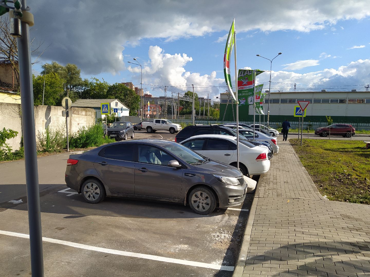 Нахабино, супермаркет, кафе, открытие