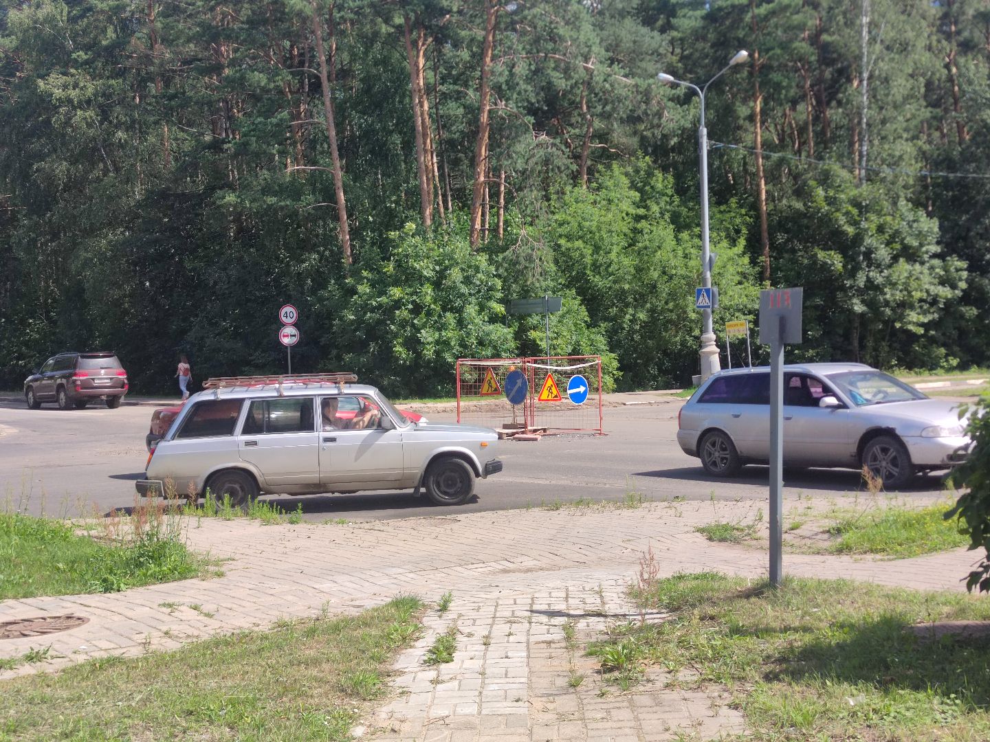 Круговое движение, ремонт дороги, строительство развязки, Дубна