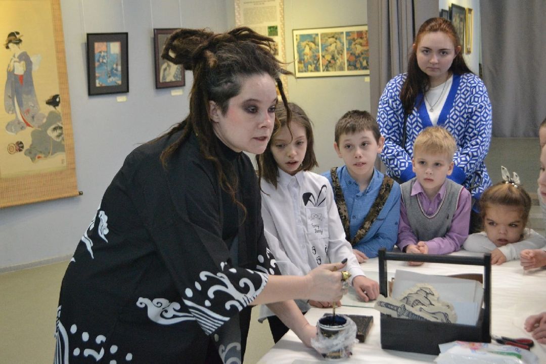 Серпухов, культура, гравюры, Япония