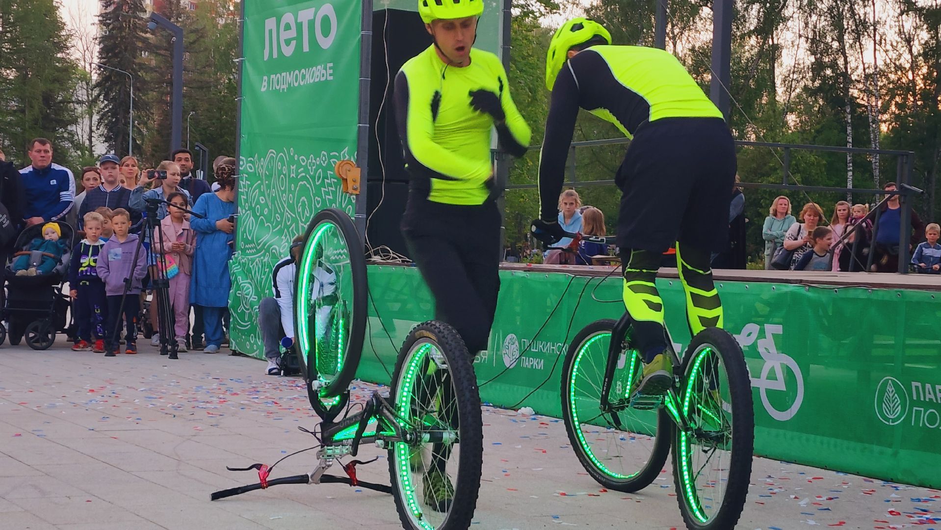 Подмосеовье, Ивантеевка, Ночь в парке, Парки Подмосковья