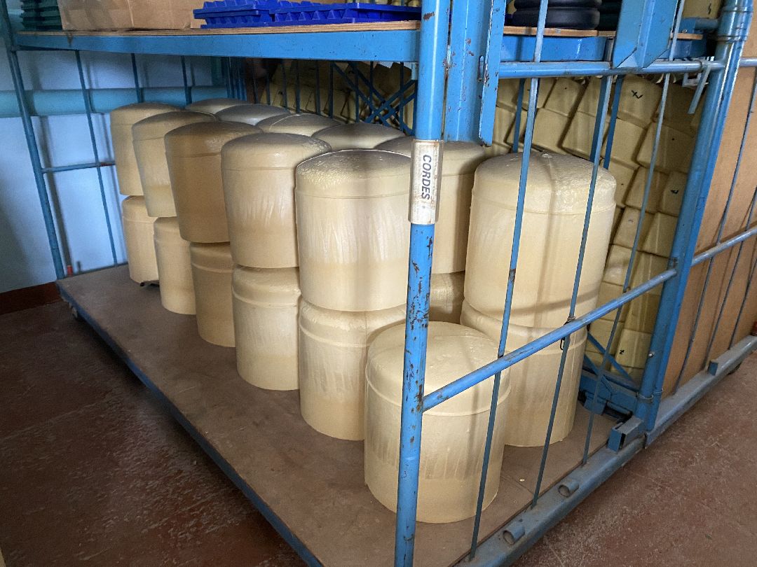 Шаховская, Завод, Промышленность