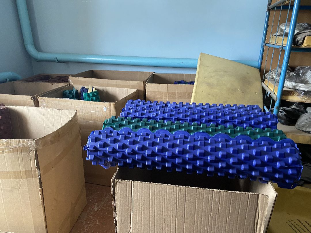 Шаховская, Завод, Промышленность