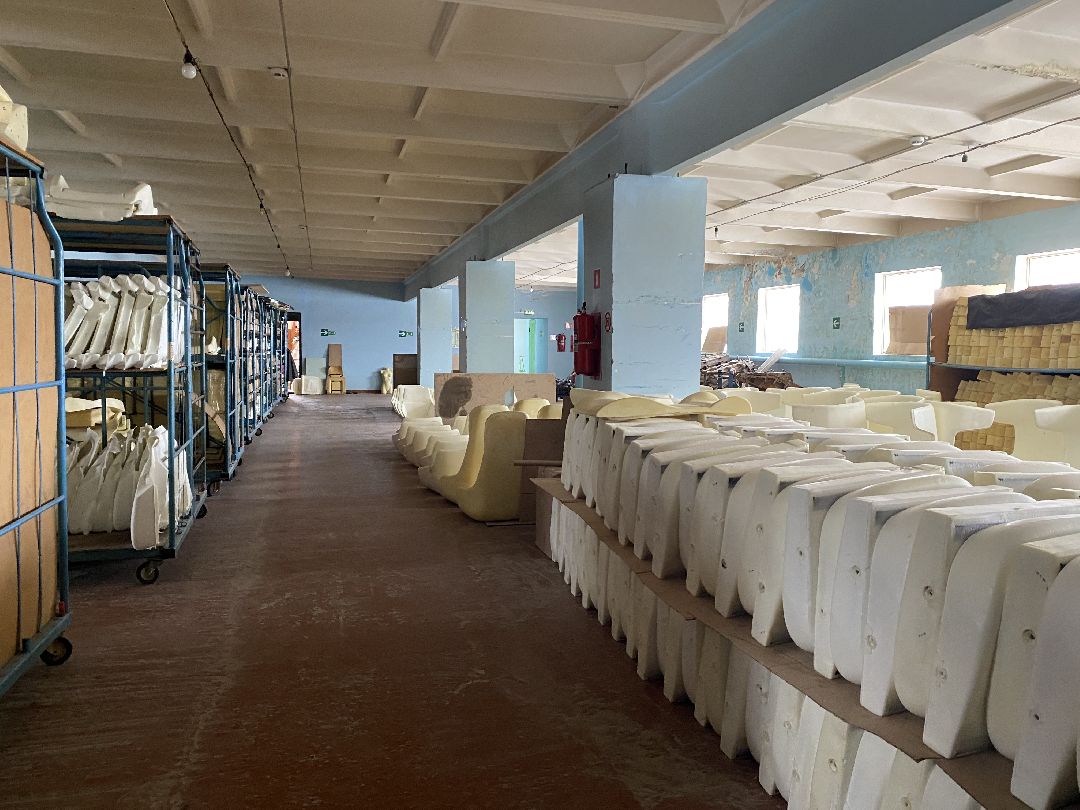 Шаховская, Завод, Промышленность