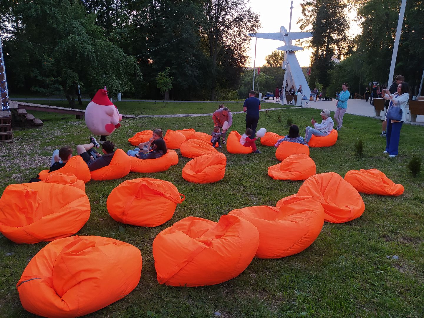 Истра, парки, отдых, ночь