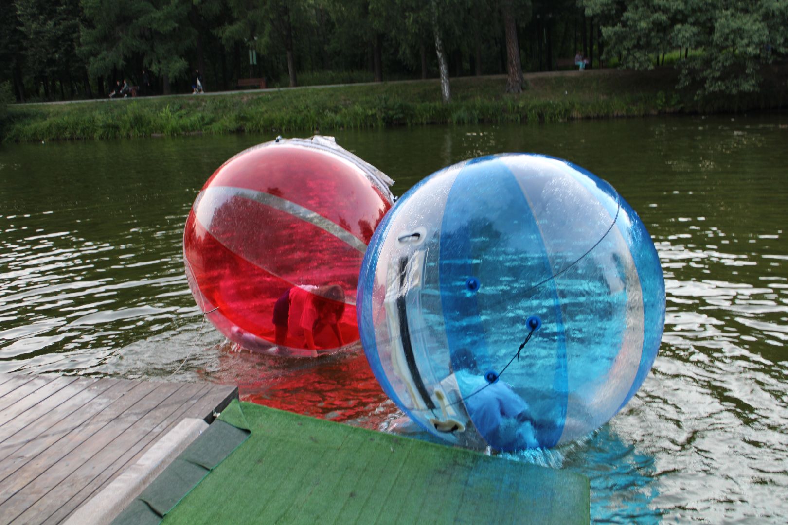 Спорт, зорбинг,развлечения,туризм