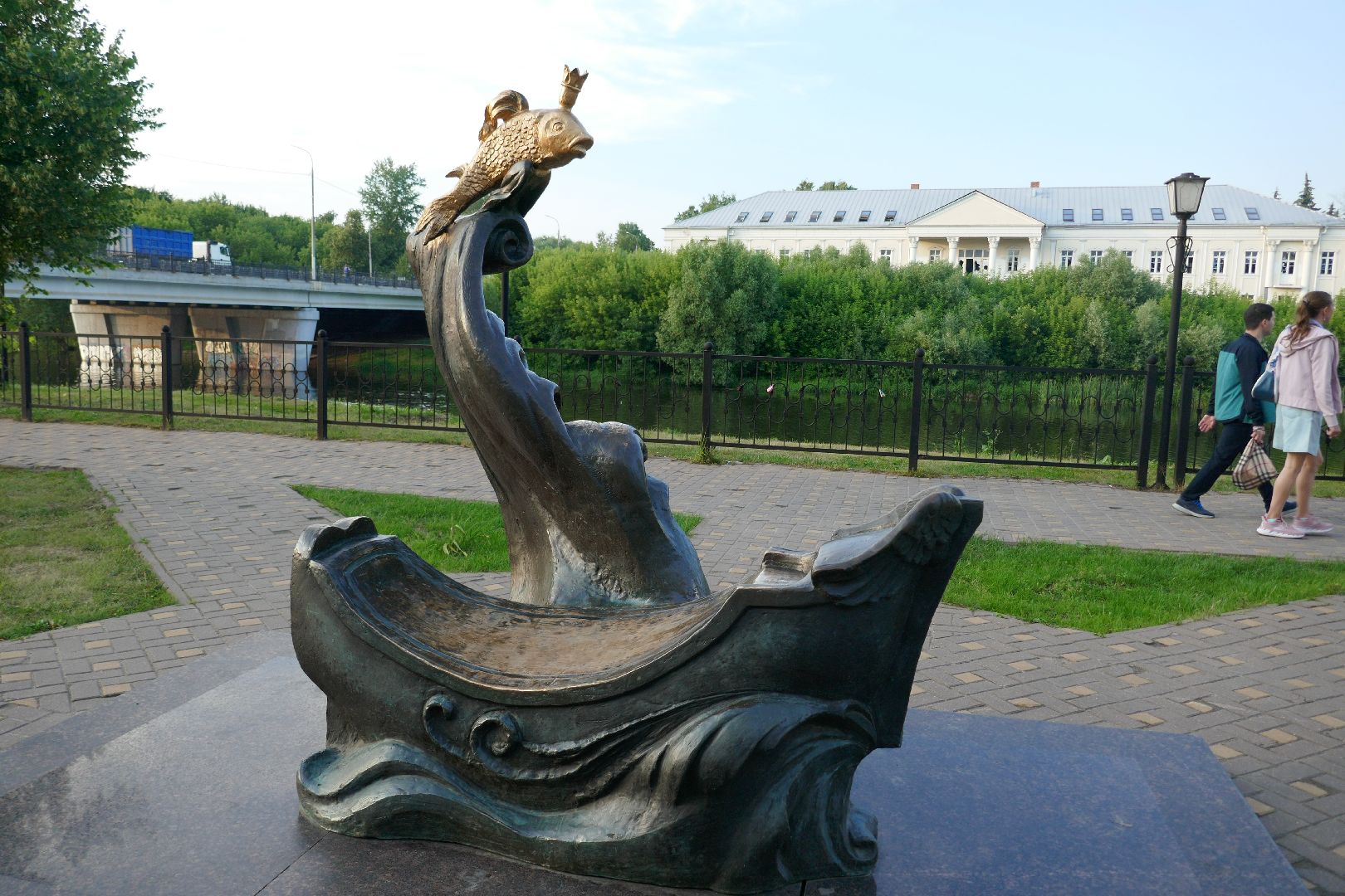 Подольск, Золотая рыбка, скульптура, туризм, путешествия, Подмосковье