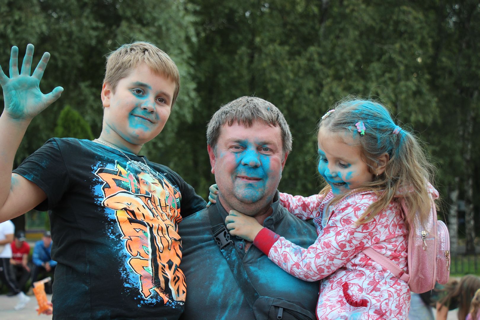 Лобня, краски, фестиваль