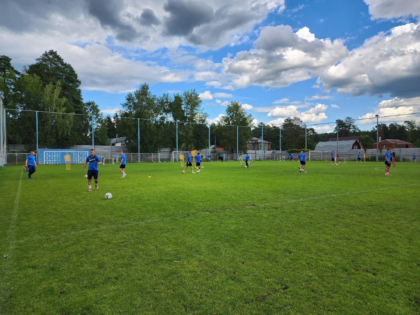 Раменское, спорт, ФК Леон Сатурн, предыгровая тренировка