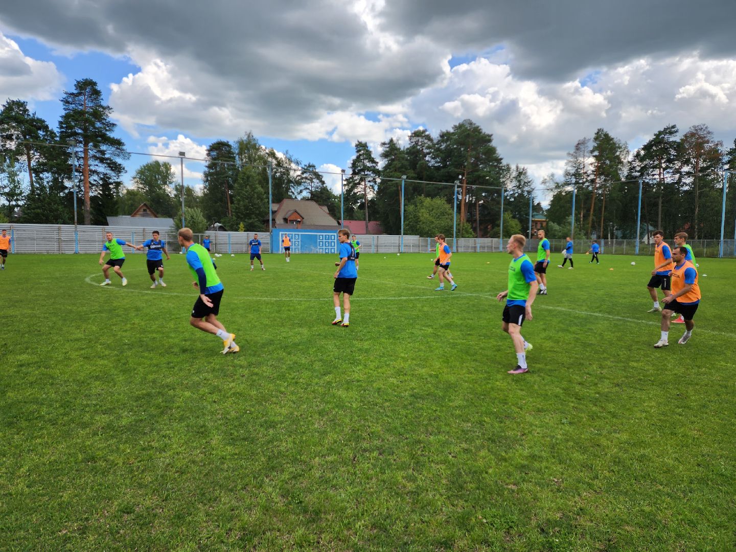 Раменское, спорт, ФК Леон Сатурн, предыгровая тренировка