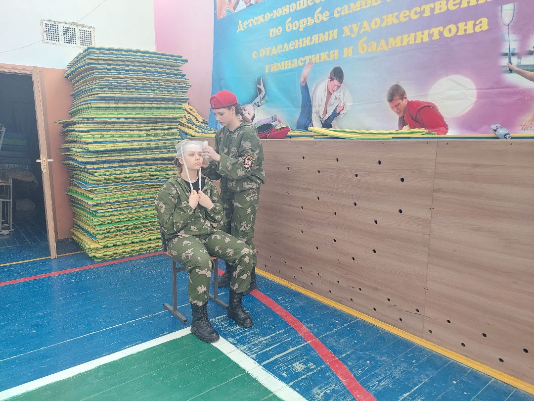 школьники, юнармия, игра, дети, Девушки в погонах, спорт