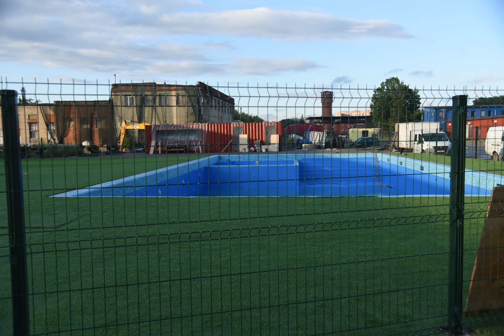 Химки, Сходня, парк, бассейн