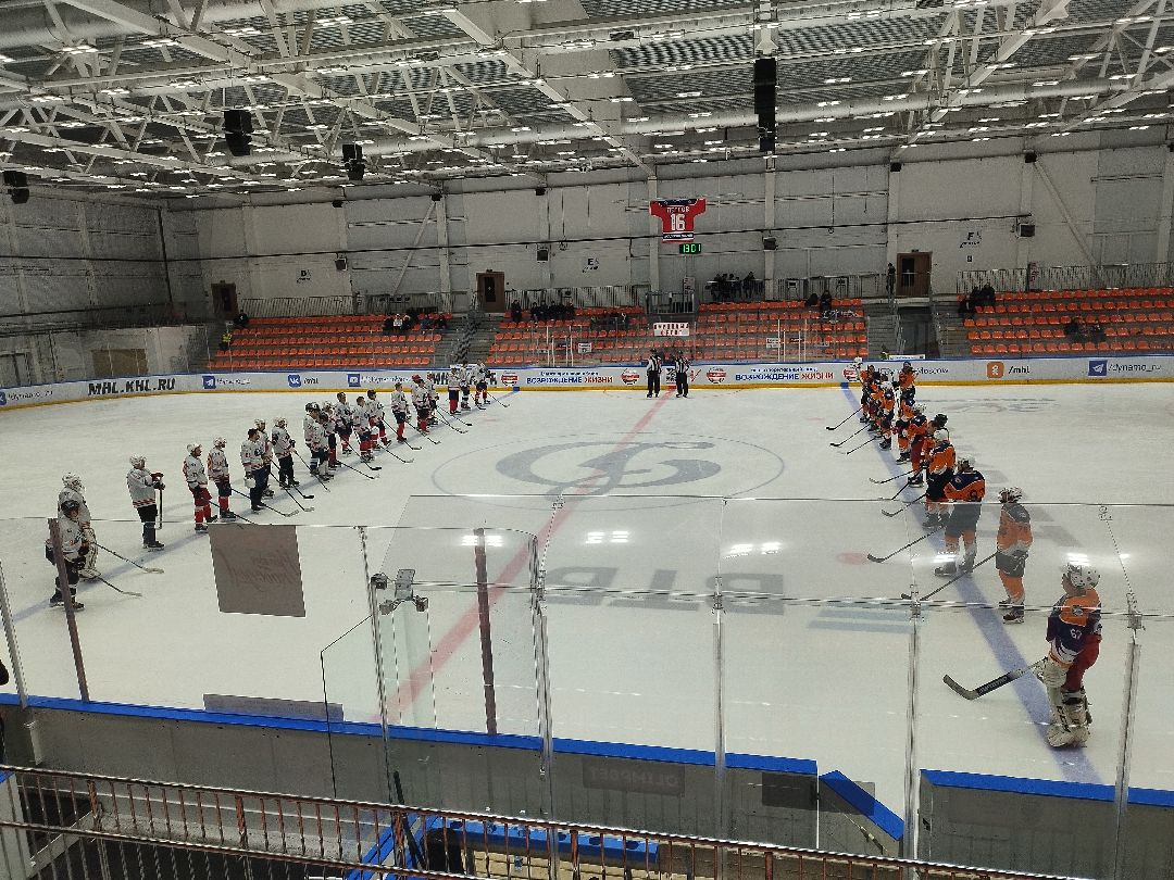 Красногорск, хоккей, СВО, волонтеры, благотворительность