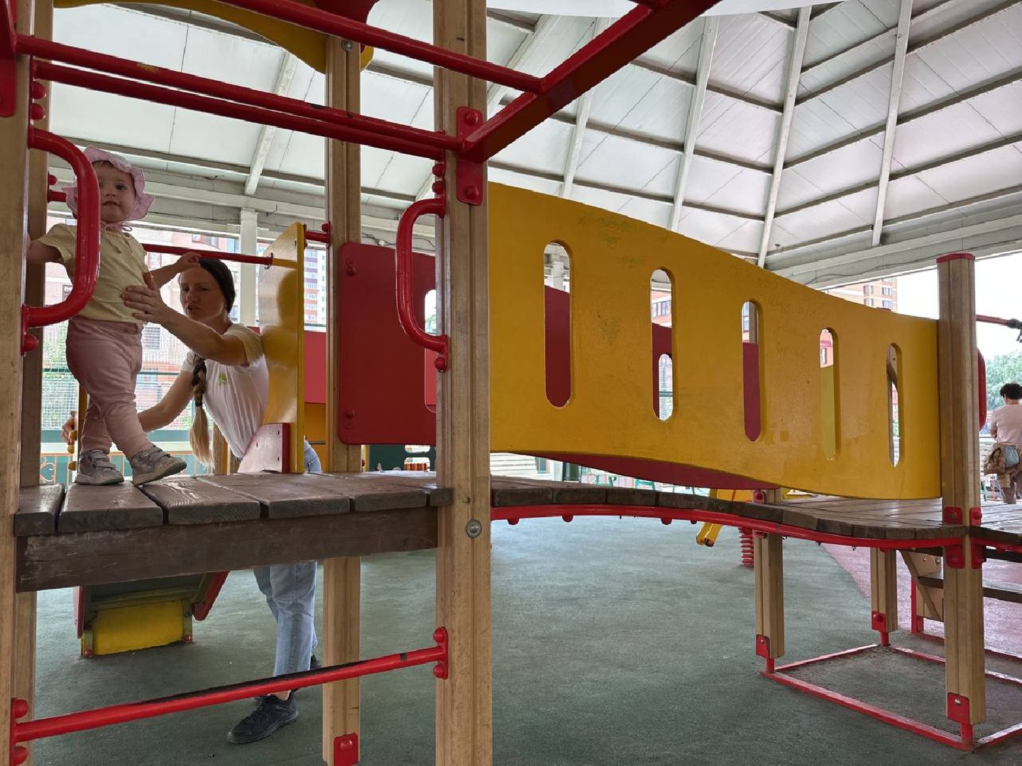 Реутов, ЖКХ, управляющая компания, детская площадка, благоустройство