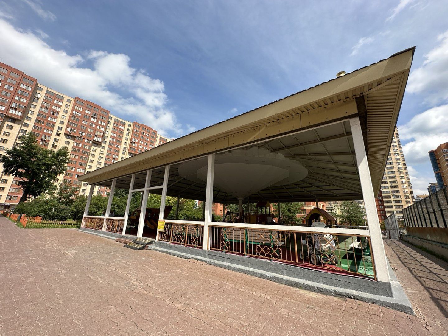 Реутов, ЖКХ, управляющая компания, детская площадка, благоустройство