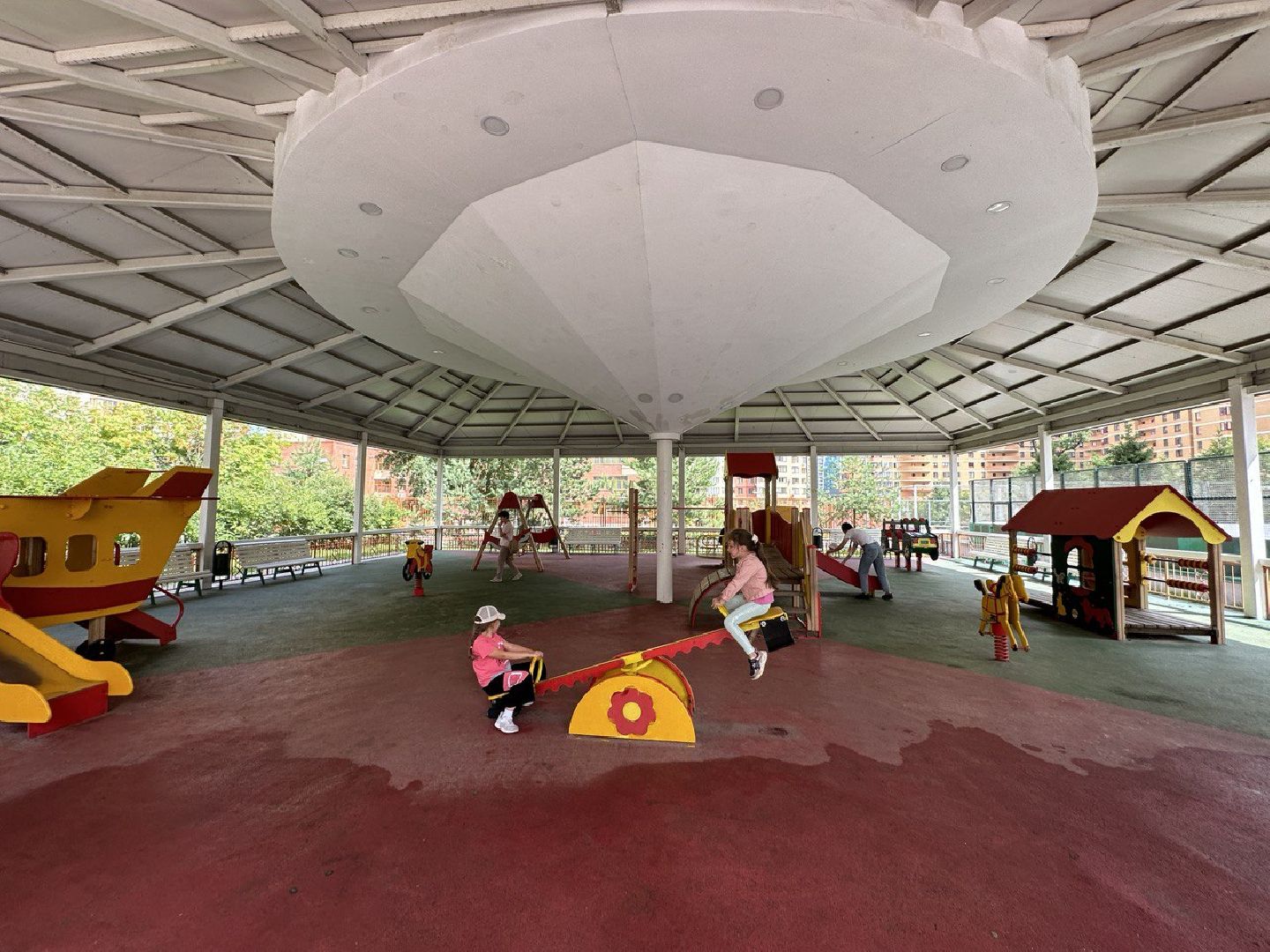 Реутов, ЖКХ, управляющая компания, детская площадка, благоустройство