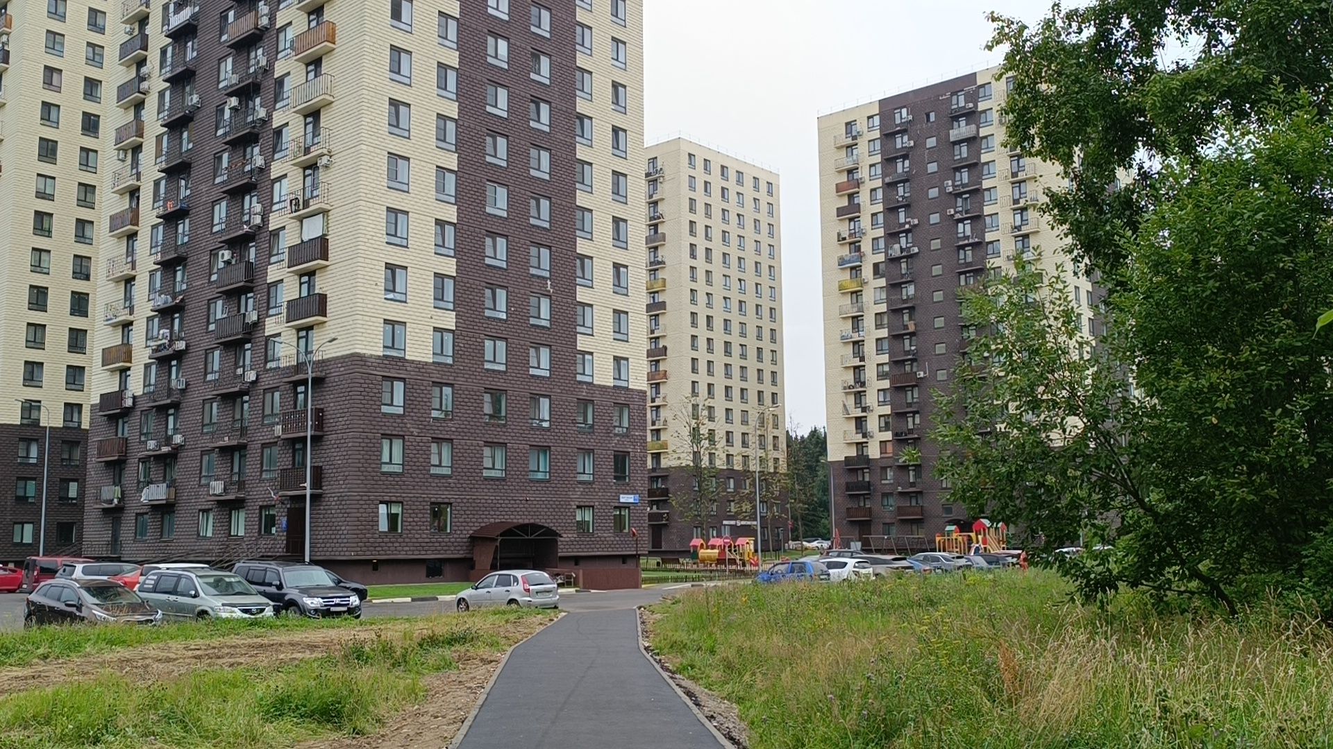 Лобня, благоустройство, дорожка