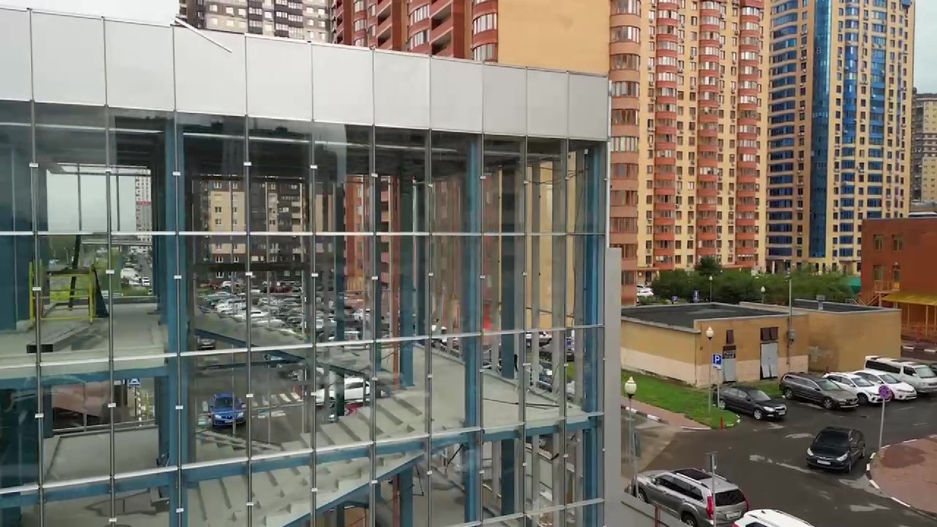 Реутов, строительство, переход, над землёй