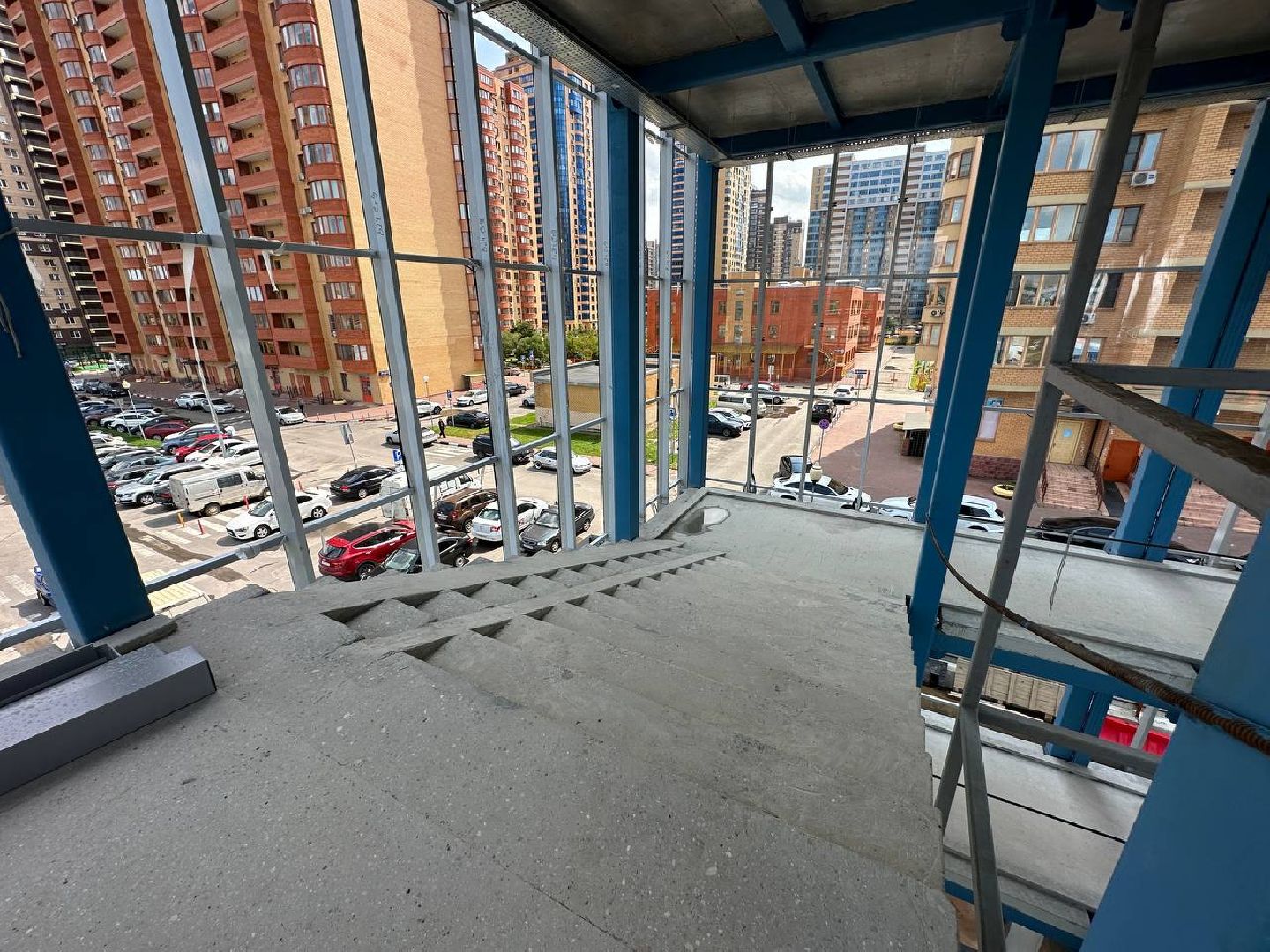 Реутов, строительство, переход, над землёй