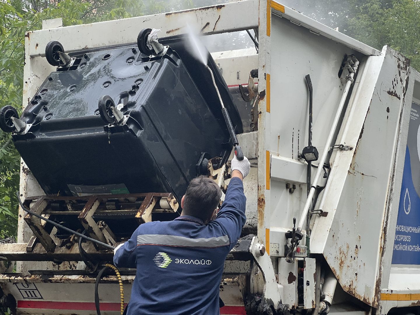 Химки, ЖКХ, благоустройство, мусорные контейнеры, сбор мусора