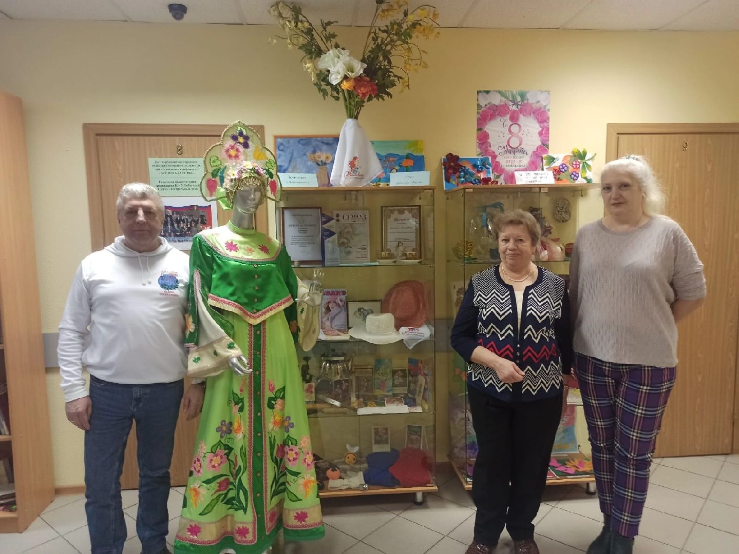 Долгопрудный, общественники, выставки, живопись, хендмейд