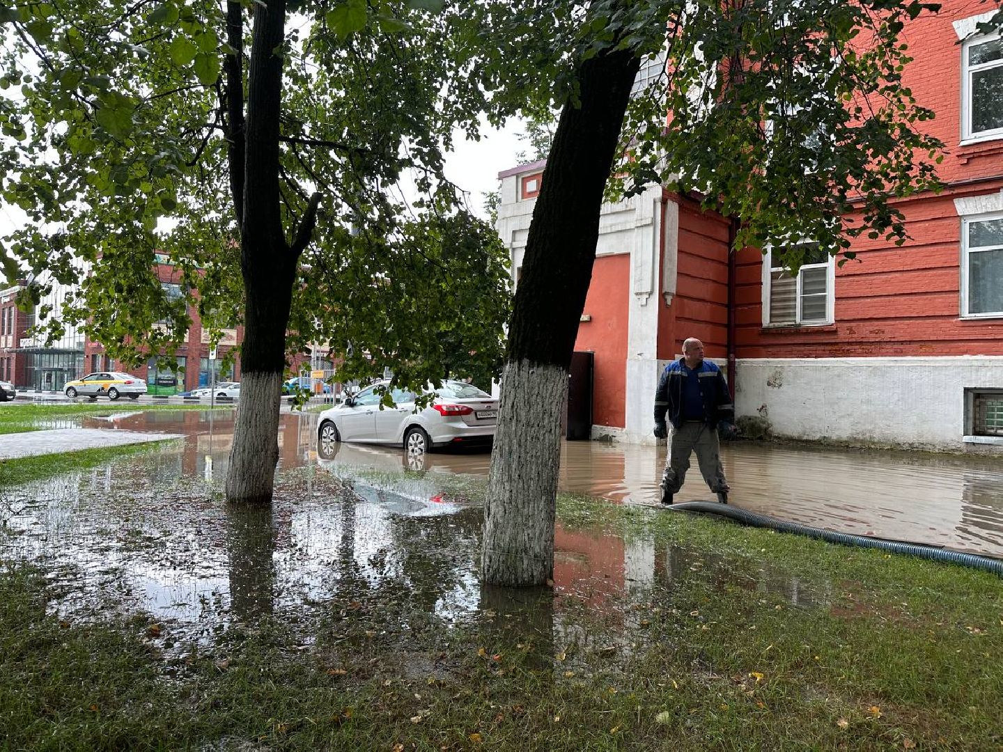 Последствия ливня, Откачка воды, Наро-Фоминск