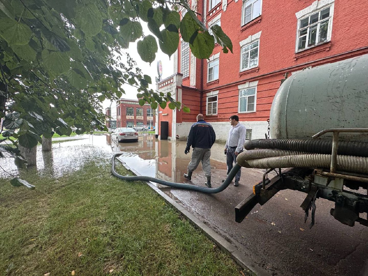 Последствия ливня, Откачка воды, Наро-Фоминск