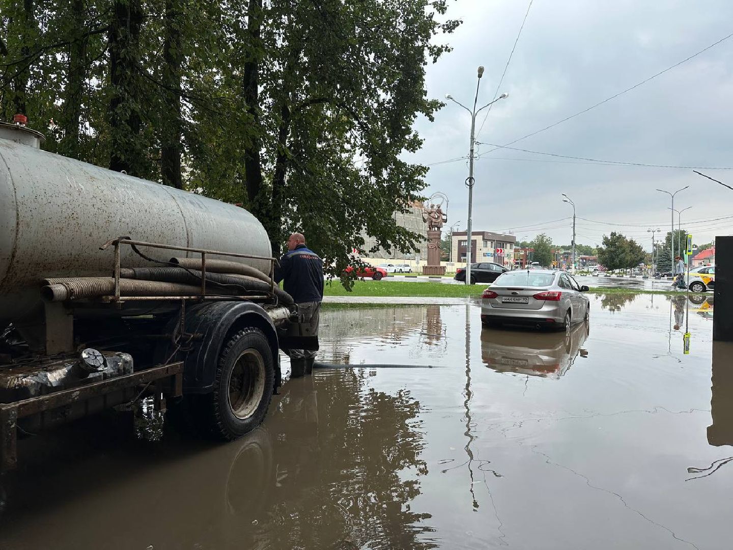 Последствия ливня, Откачка воды, Наро-Фоминск