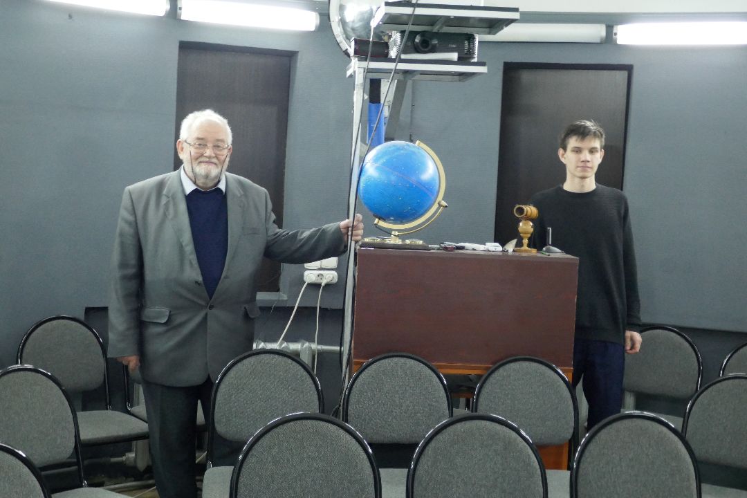 Спутник, Подольск, космос