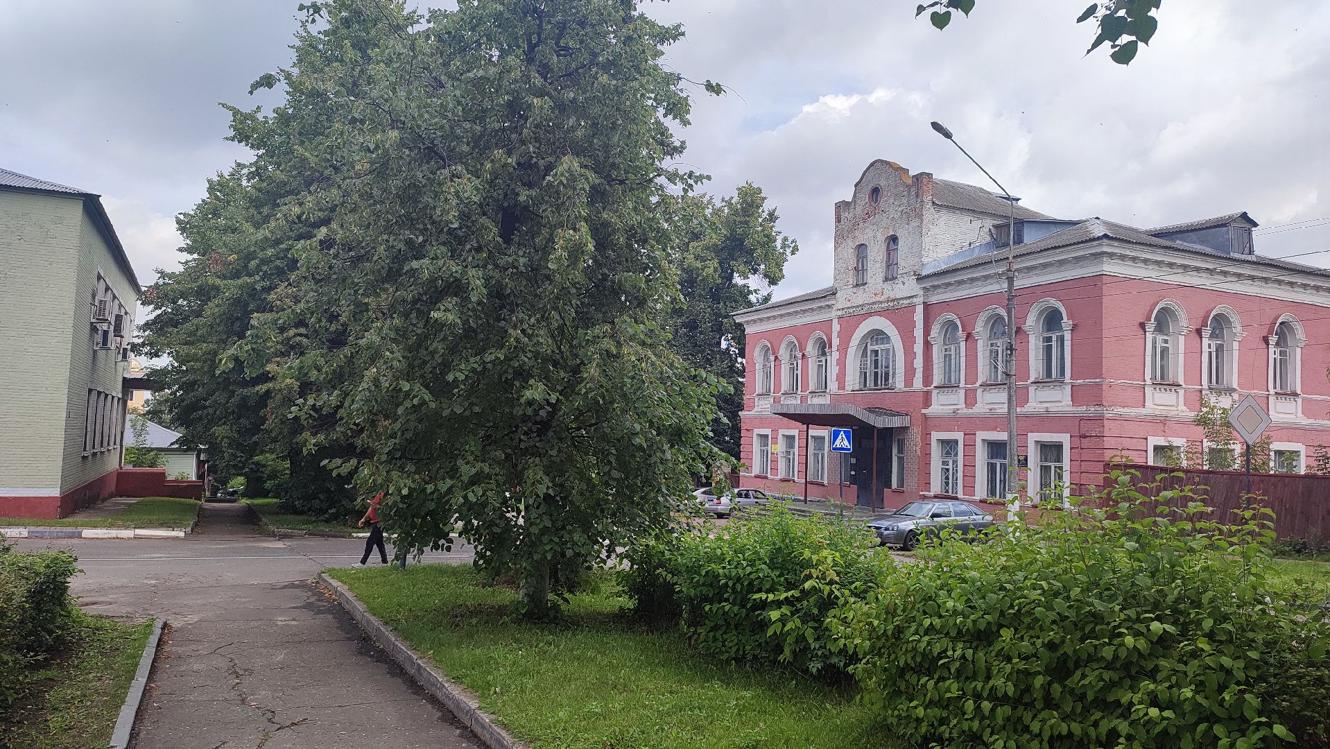 Кашира, благоустройство, Советская, Краеведческий музей, Летний сад