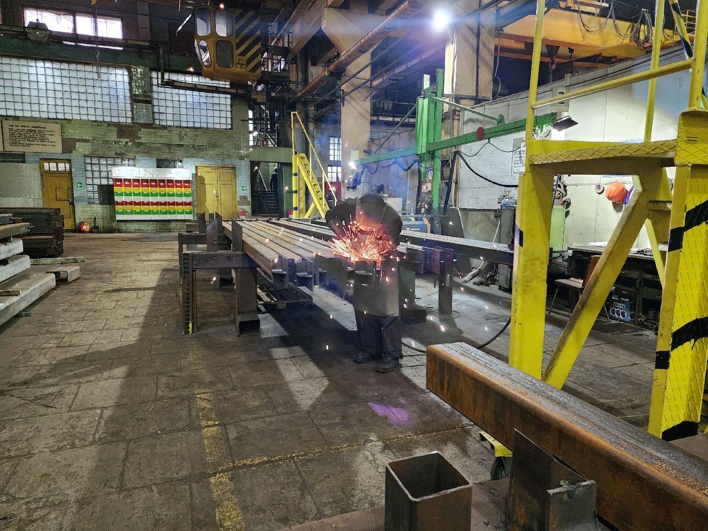 завод, премии, разработка