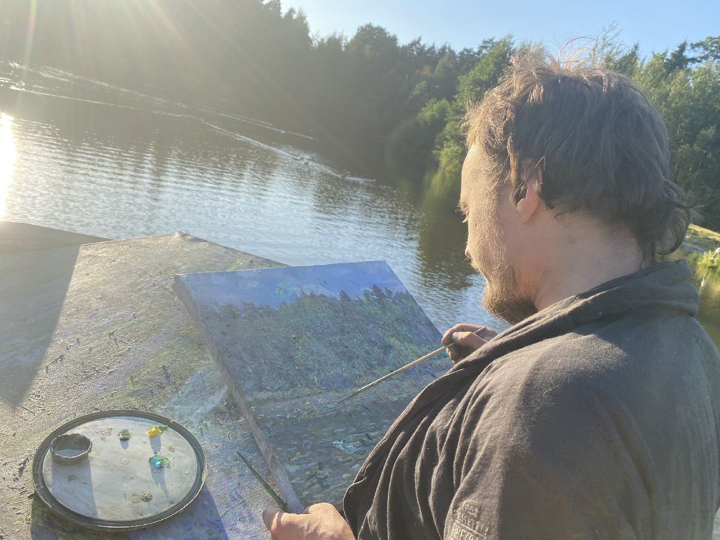 Раменское, общество, Кратовское озеро, художник построил домик на воде