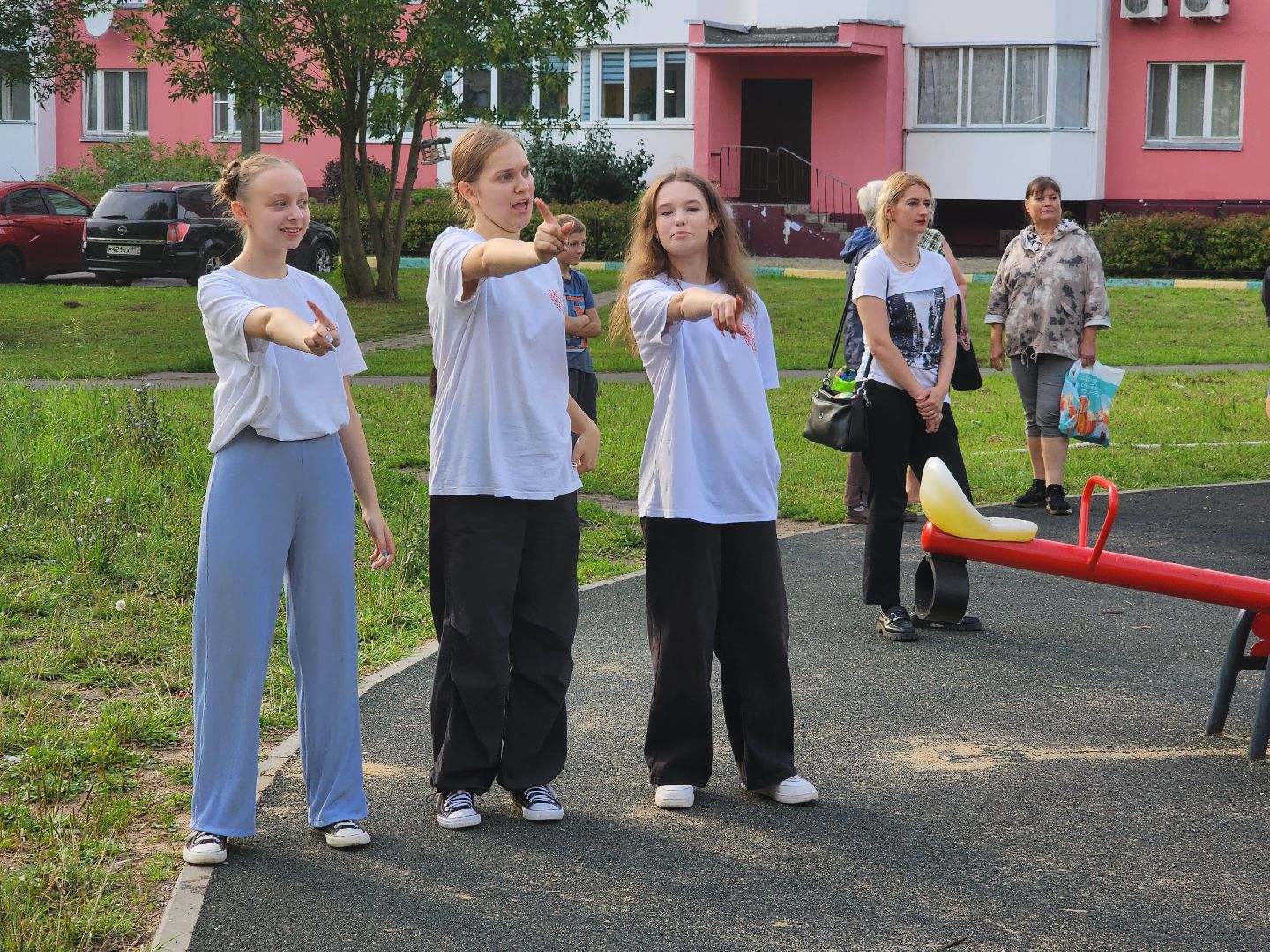 день двора, серпухов, мотозаводской проезд, улица юбилейная, двор, дети,