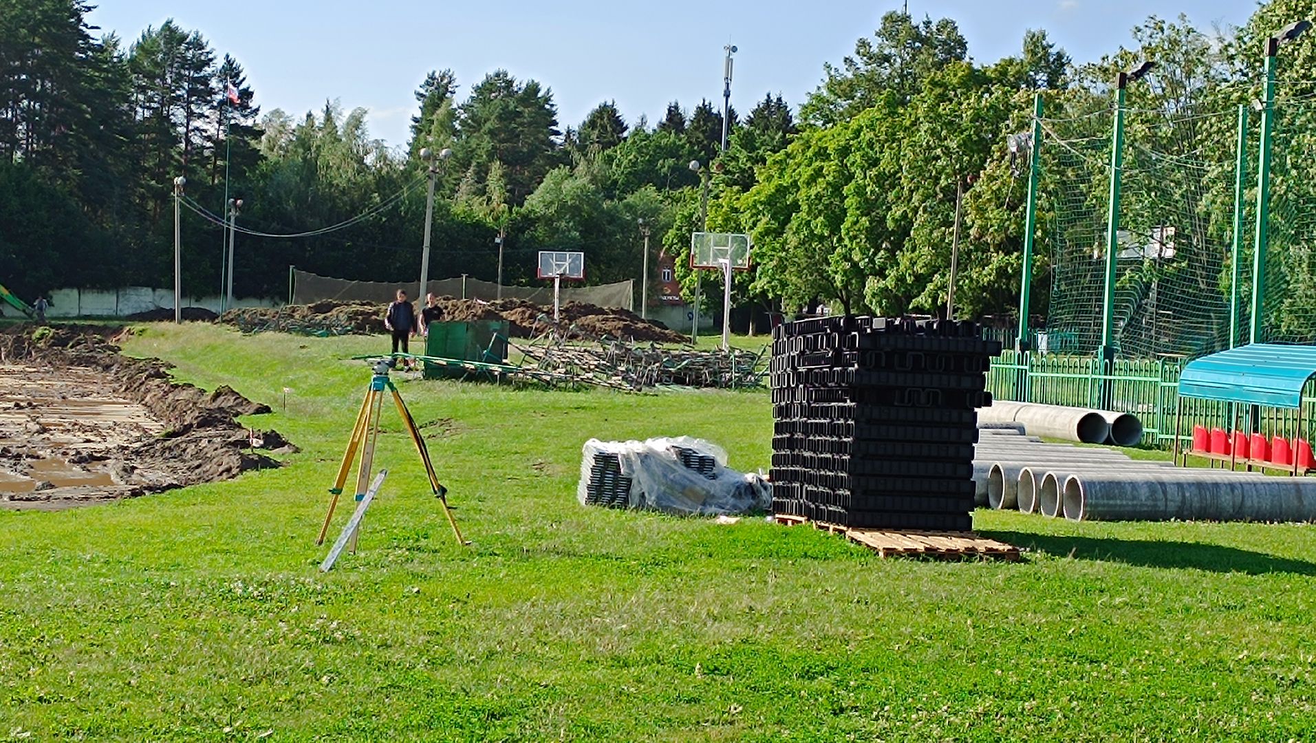 Лобня, спорт, стадион
