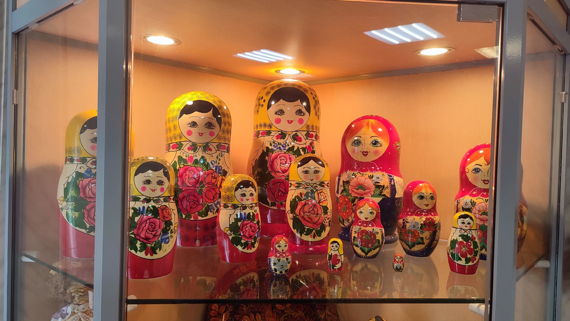 Кашира, музей кукол, барби, неваляшка, чебурашка