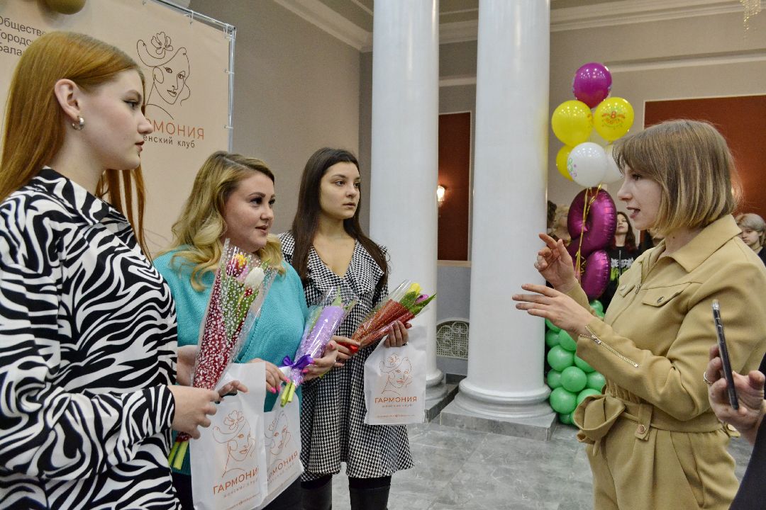 Балашиха, 8 марта, волонтёры, праздники, спорт, Ирина Скворцова