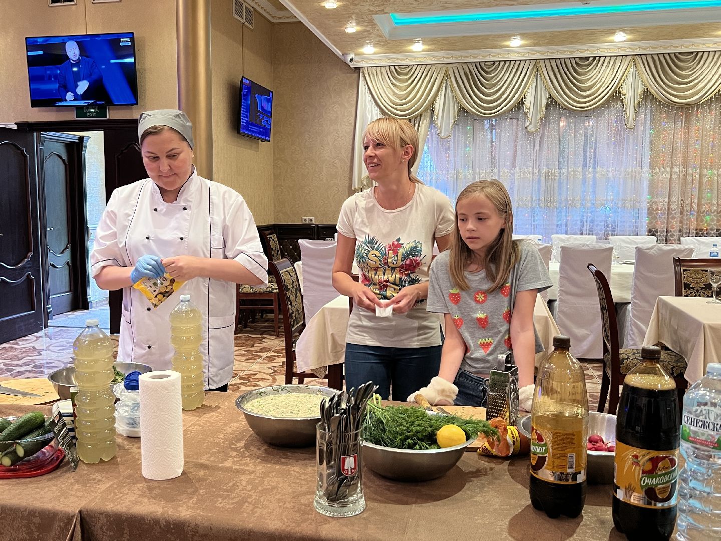 Химки, окрошка, Лебединое озеро, чемпионат